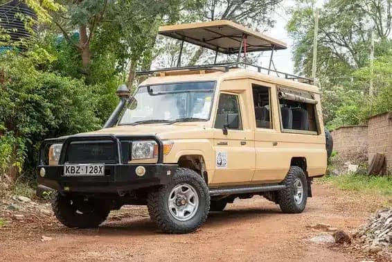 10-Day Samburu, Mara & Diani — safari vehicle