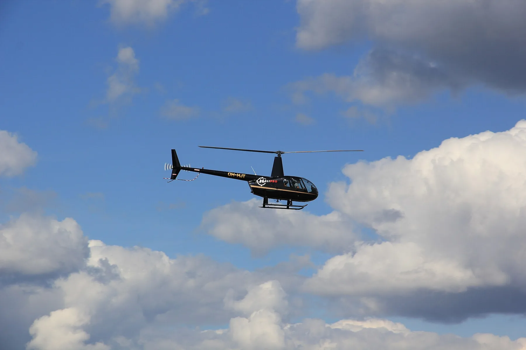 Charter helicopter