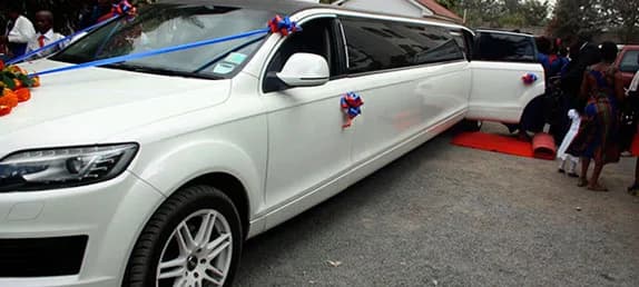 Audi Q7 wedding car