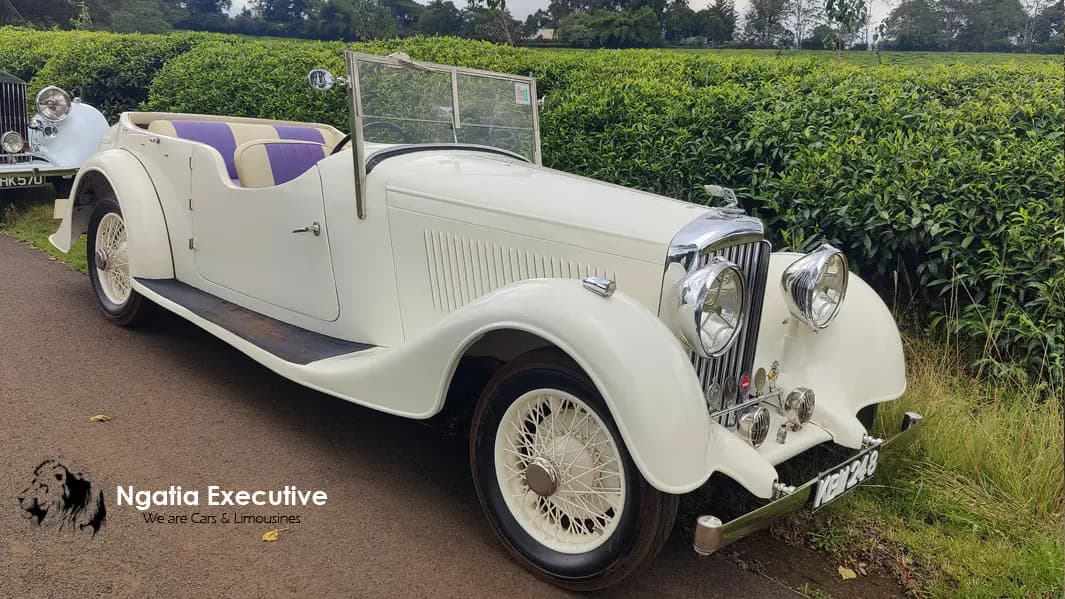 Vintage Bentley wedding car